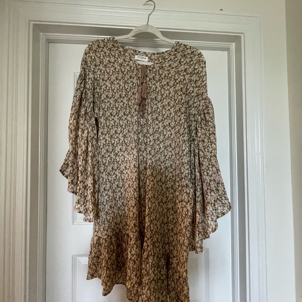 Storia Brown and Tan Asymmetrical Ruffled Tunic
